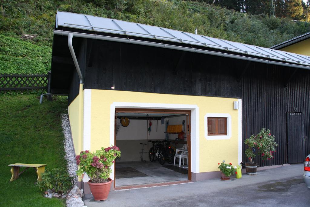 Ferienhaus Christine Taxenbach Exterior foto